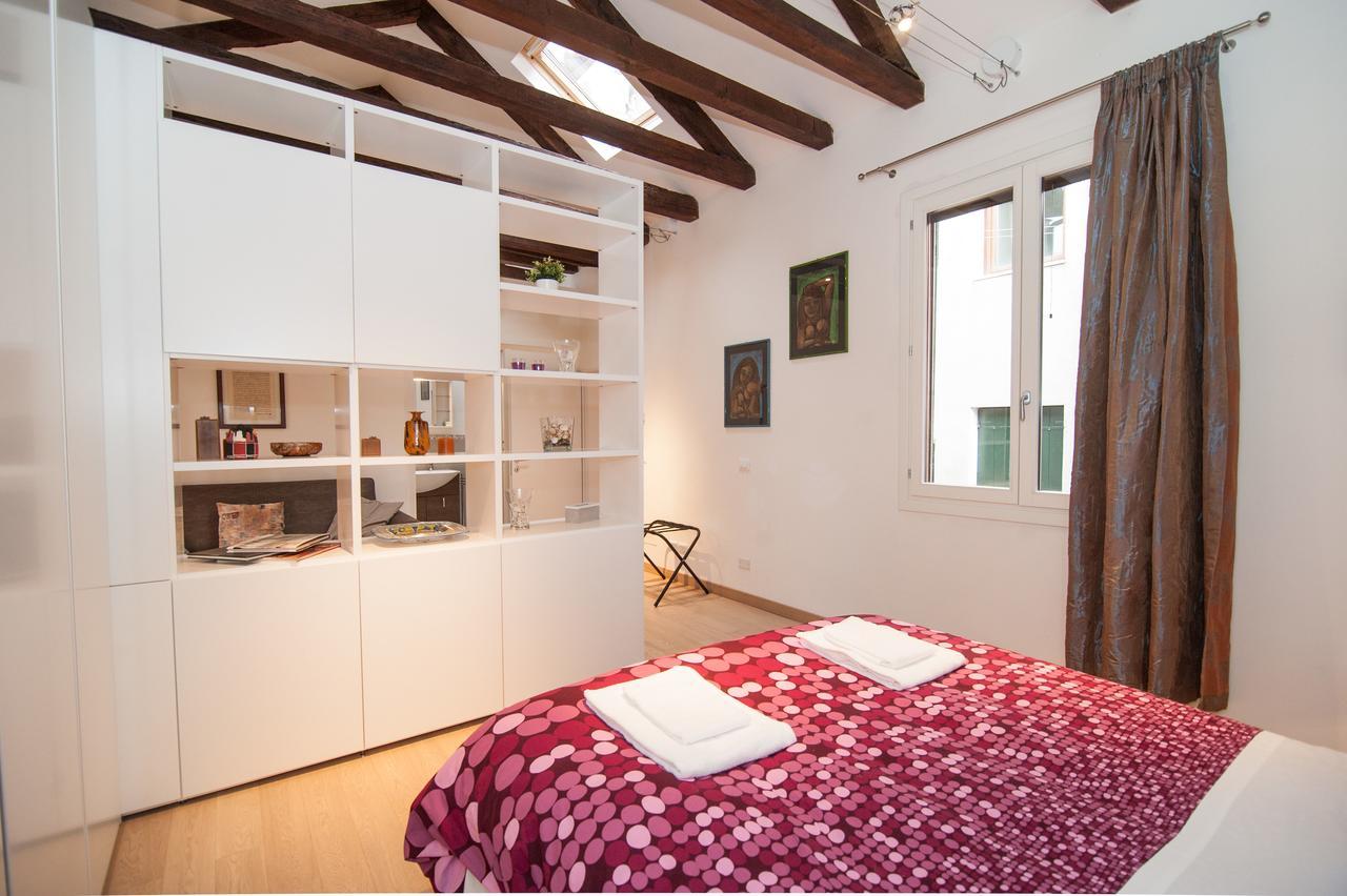 Appartement The Cosy Nest à Venise Extérieur photo